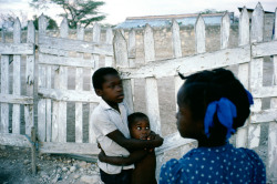 fotojournalismus:  Haiti (1986-1987) Photographs by Alex Webb