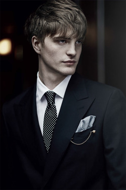 grabyourankles:  Robert Laby  for GQ Russia Magazine by Damon