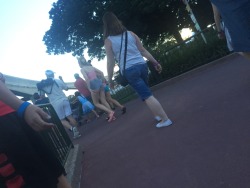 disneycreepshots:  Check out the girl in the pink top. Might