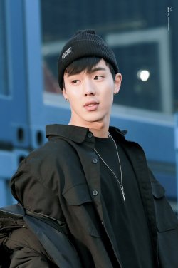 daily-monsta-x:  Thursday: Shownu at the V Truck Photo credit: