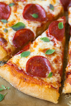 verticalfood:  Pepperoni Pizza (by Cooking Classy)