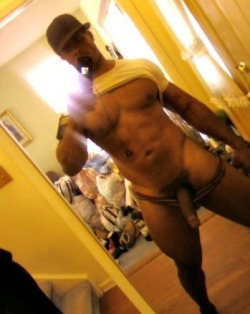 savvyifyanasty:  nudeblackmen:  Black male stripper with a large