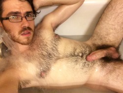 chalkycandy:  finally home, in the bath, waiting for this water