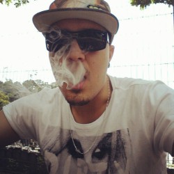 French inhale….