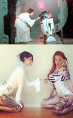 chaserichards:  Who wore it better  I love star wars again.