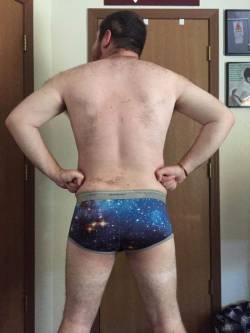 kubtastrophe:  phurlz:  My ass is out of this world.   Yes it