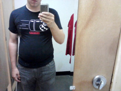 fatboydiet:  bigandstuffed:  Thought I’d grab a t shirt that