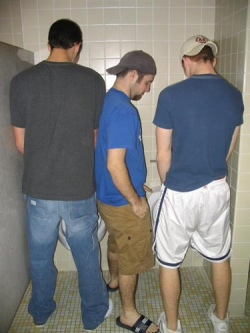 mens-bathrooms.tumblr.com/post/48691634606/