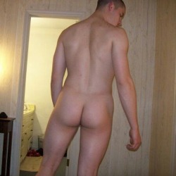sexual-nudity.tumblr.com/post/118254596226/