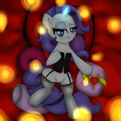 teasingsilly:  A lovely Rarity for you all <3 My favorite