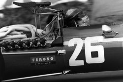 timewastingmachine:  Jacky Ickx | Ferrari 312 | 1968 French Grand
