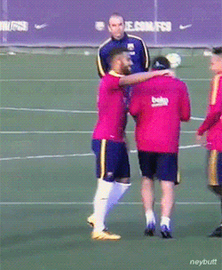 neybutt:  neymar welcomes rafinha back with a booty grope 