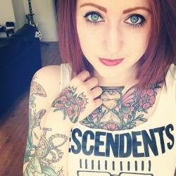 nonelikerae:  tattoo blog x  Hot eyes an ink