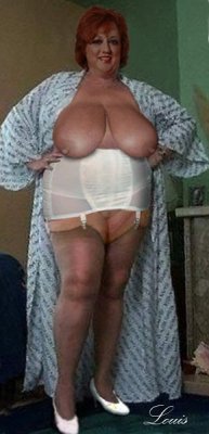 curvymature:  Come be my whore big mama  Awesome 