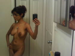 fuckingsexyindians:  More self-shots of the Indian milf. Look