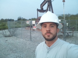2sthboiz:  stud construction worker 