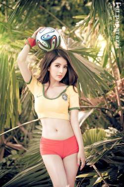 Linh Napie - Soccer Worldcup Beauty