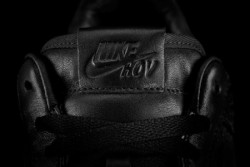 scarlettsinatra:   Jay teams with Nike for a pair of black on