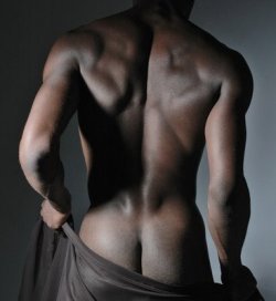 man-candy:  That… is one black ass! LOL #ManCandy 