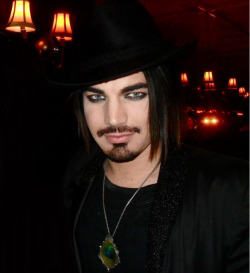 99%Johnny Depp Look-A-Like…Those dazzling eyes…Faint…Adam=