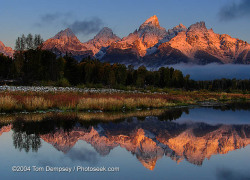 artsandletters: Morning light hits the Teton Range. Grand Teton