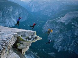 babeeface:  ivanfilios:  (via Yosemite Climber Picture – Adventure
