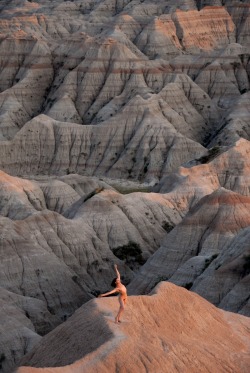 Brooke Lynne | Dave Levingston in the beautiful badlands at