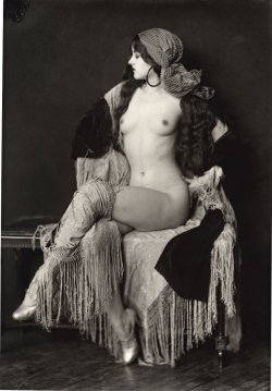 vintagegal:  Virginia Biddle by Alfred Cheney Johnston 1920’s