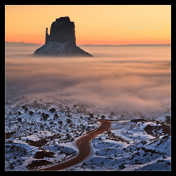 landscapelifescape:  Sunrise in Monument Valley - The Mittens