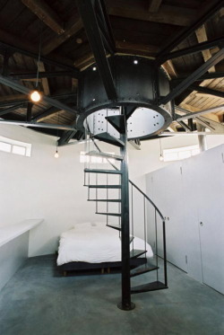 a spiral staircase as the only entrance to the bedroom? Perfect!