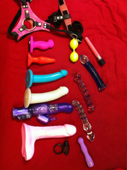 ASSORTIMENTO COMPLETO welove2peg:  All of out wonderful toys.