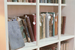 livingthehilife:  old books by sunflowering on Flickr. 