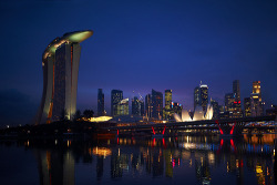 lookacrosstheskyline:  Singapore.