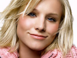 Kristen Bell.  A celebrity that looks great.  Every damn time.