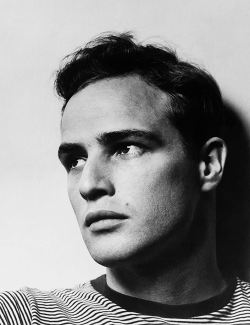1bohemian:  Marlon Brando, 1940s 