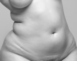 alicedigitalis:  Curves are beautiful.  Beautiful!..keep in mind…curvy
