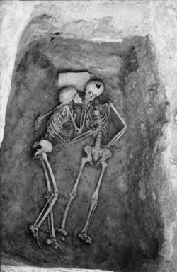 princessmars:  6000 year old kiss. Hasanlu, Iran. 