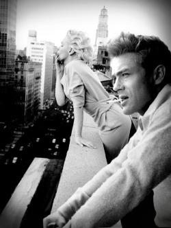 Marilyn Monroe and James Dean in a candid shot off set. She seems