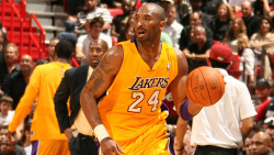 lakersbugabooo:  “Kobe Bryant scored 36 points, grabbed nine