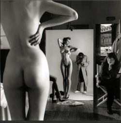  Helmut Newton, Self-Portrait with Wife & Models, Paris 1981