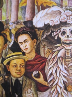 elvislikesmydress:  Diego Rivera,1947  Frida Kahlo