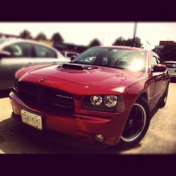 itmannn:  #Dodge #Charger … Oh #Hemi (Taken with Instagram)