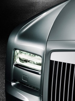 srbm:  Rolls-Royce Phantom Aviator Edition 