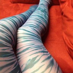 emmyc:  hanoodles:  loremjay:  Hand Dyed Tights for Sale! Hello!