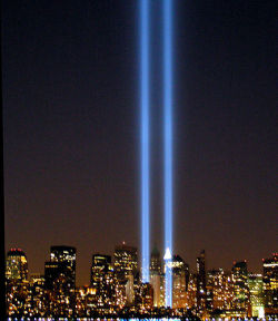 the-eccentric-teaspoon:  Tribute in Light in remembrance of September