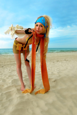 capesandphaserbanks:  FFX-2: Summer Time by ~HelloKot 