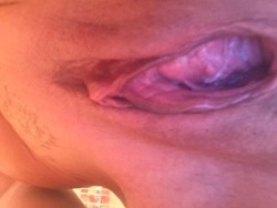 Thought I’d share wifey’ s glorious pussy Via @hugefucktunnels