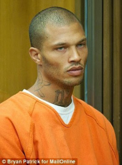 2sthboiz:  JEREMY MEEKS……….. THIS IS WHAT EVERY ONE HAS BEEN WAITING FOR………….. EXPOSED COCK SHOTS………… YUM 