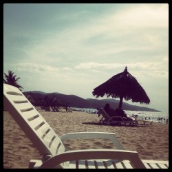 hedylopz:  San luis! #playa #beach #soledad