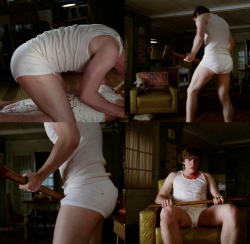 celebundiedrawer:  Here is my personal favorite underwear sighting and a nice throw-back for everyone!   Evan Peters.